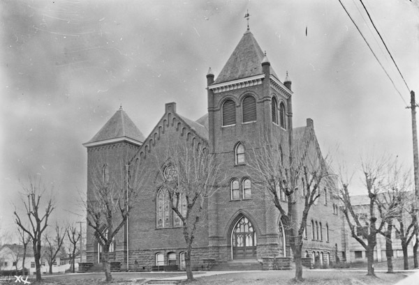 La Grande Church, Mormon 3