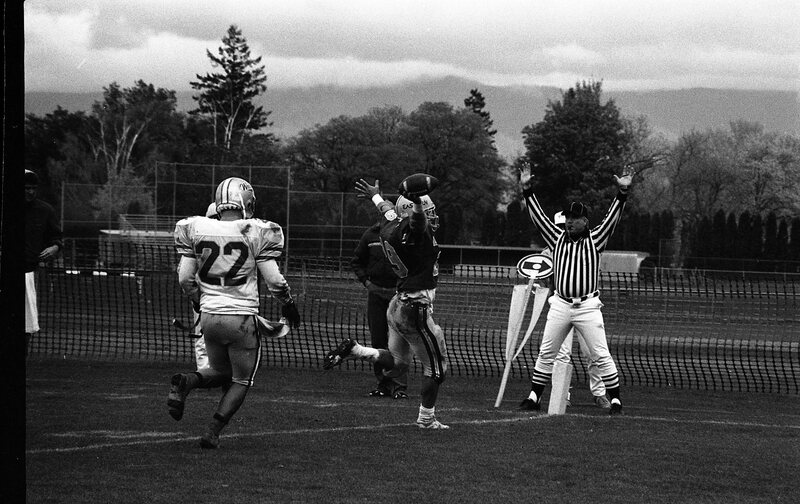 1991 Football Action, Western Oregon University at EOSC 14