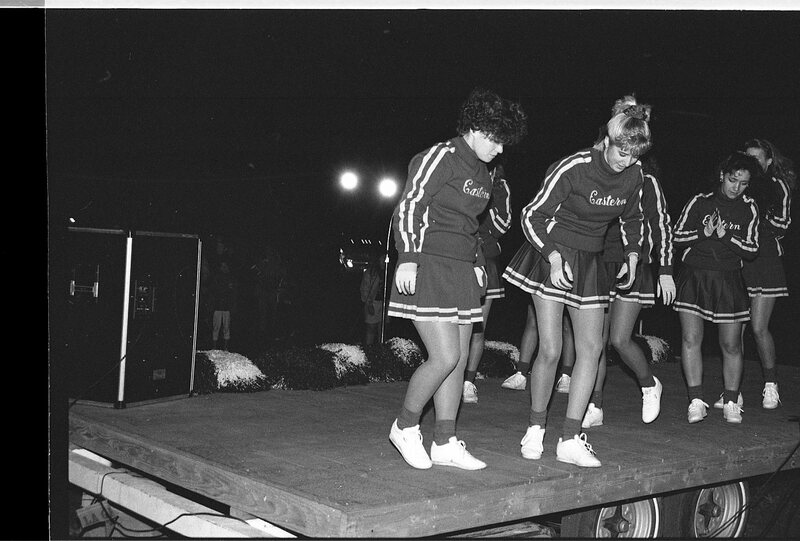1990 Homecoming Bonfire 06