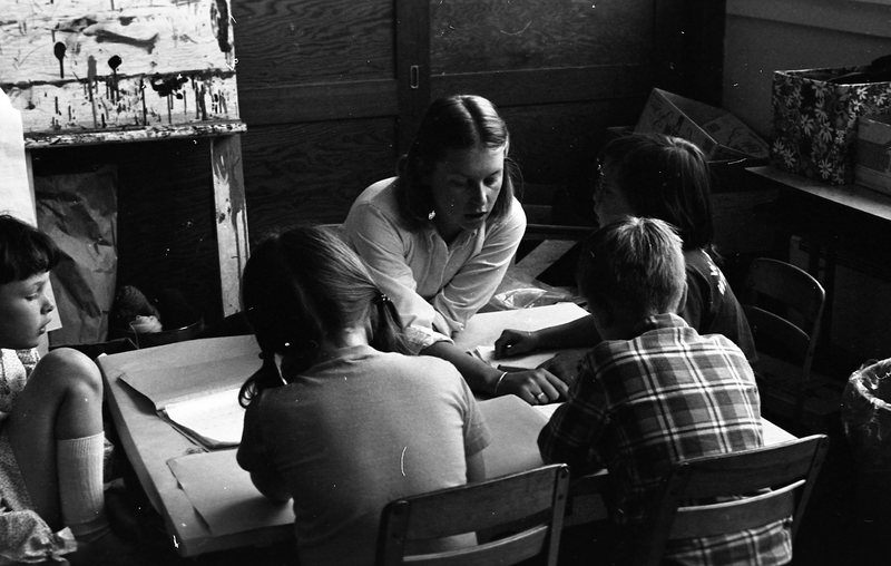 1981 Ackerman Elementary Classroom 16