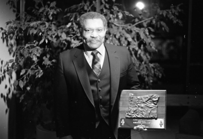 1982 Distinguished Alumni, Bob Terry 09