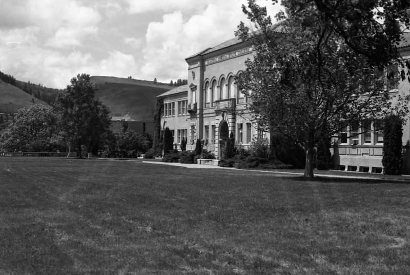 1981 Inlow Hall 06