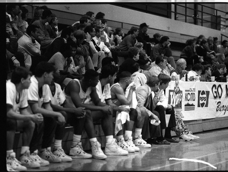 1991 Basketball, Willamette University at EOSC, Players 01