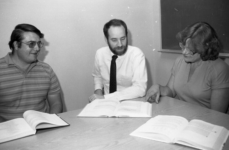 1985 Students, Consult Professor John Blanchard 07