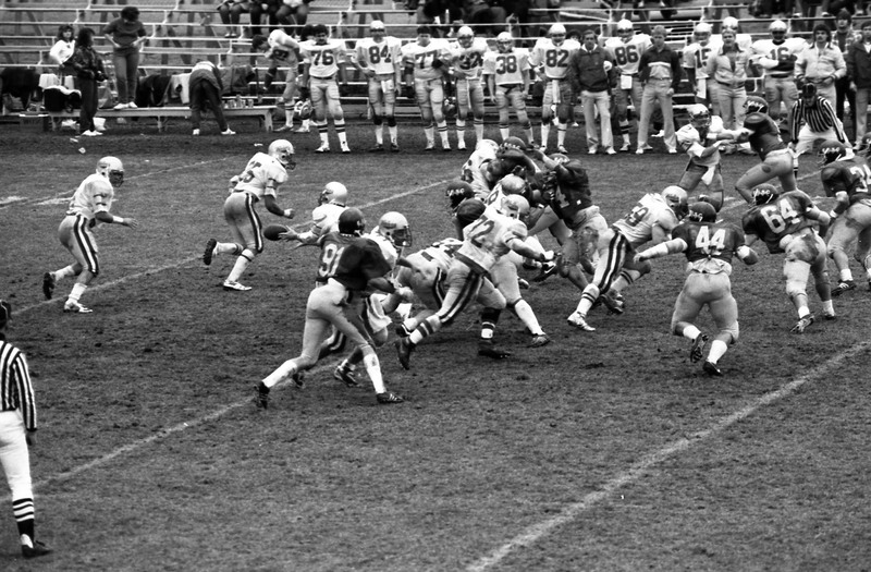 1985 Football Action 07