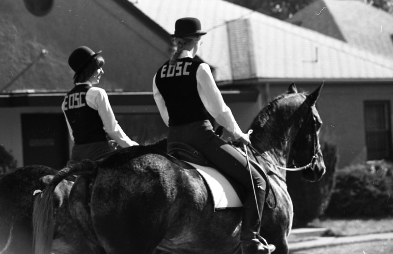 1981 Horses & Riders 01