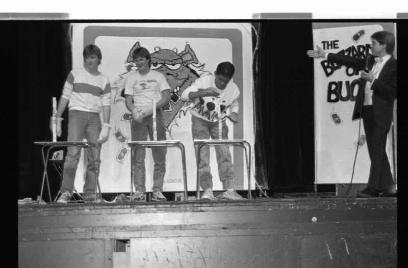 1989 Guest, The Buzzard of Bucks 27