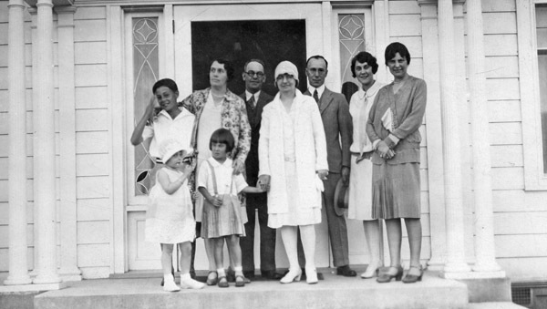 Reuter Group-YY, Family 1