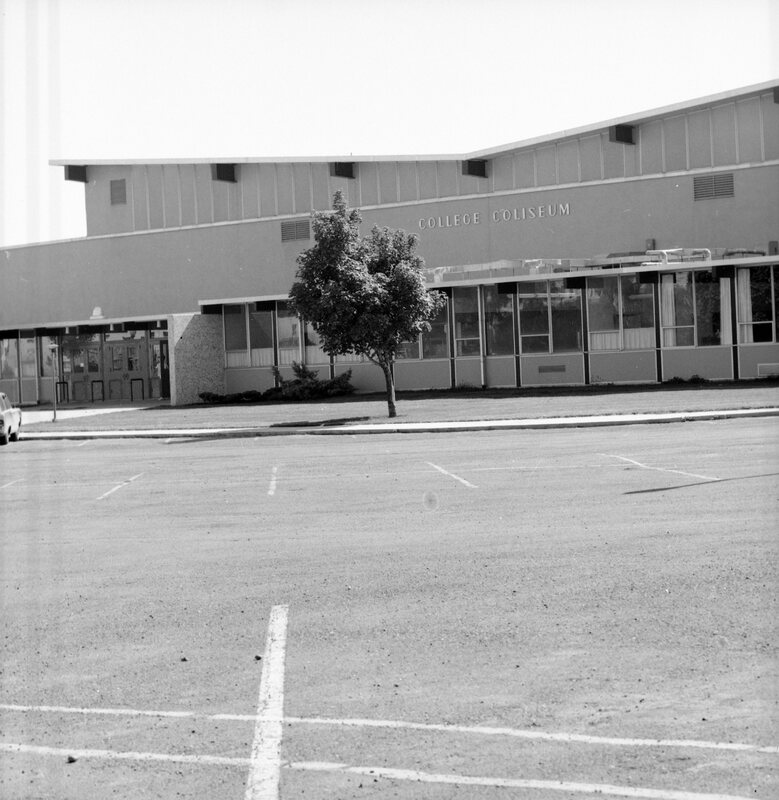 1972 Quinn Coliseum 02