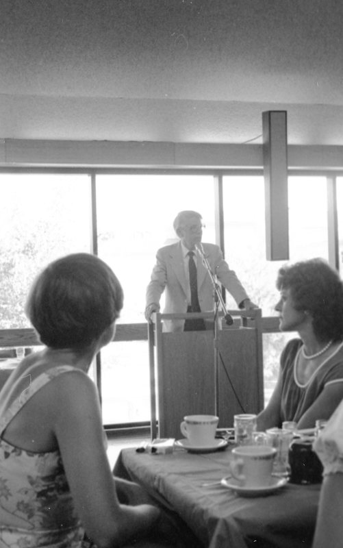 1982 Summer Graduation, Speaker 02