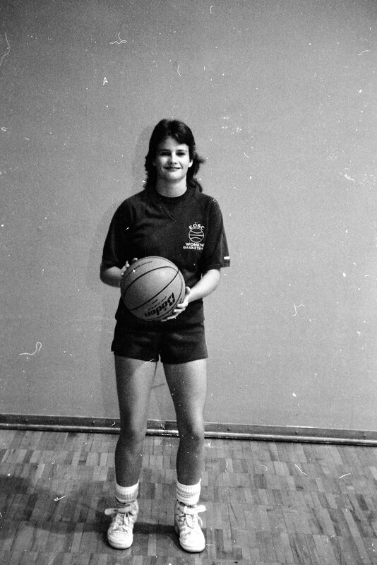 1985 Women's Basketball Players, October Portraits 08