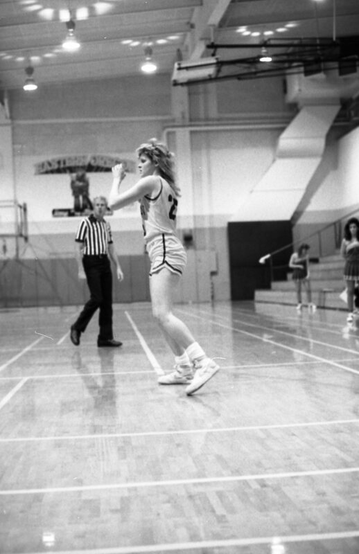 1988 Women's Basketball Action, Concordia at EOSC 13