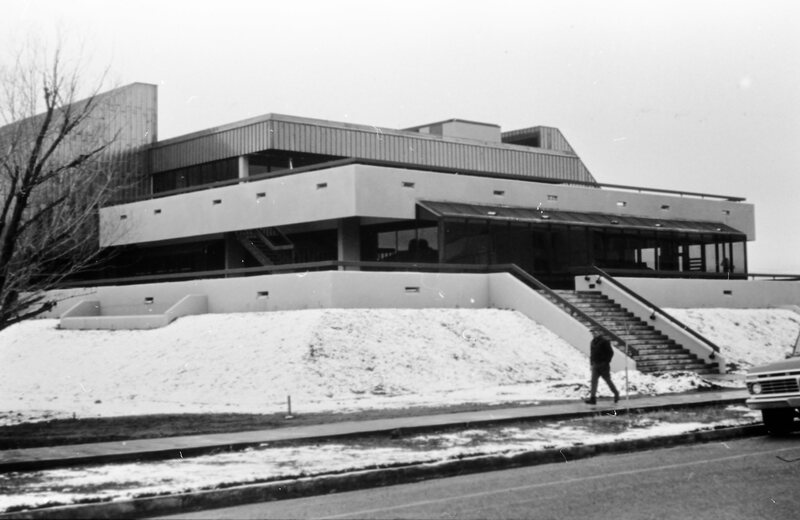 1972 Hoke Hall 02