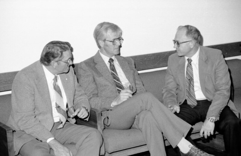1986 Awards Assembly, Reception 06