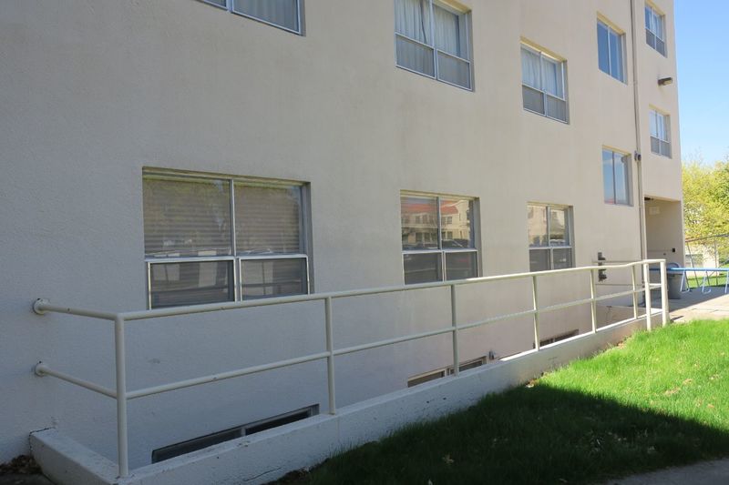 Dorian and Hunt Hall 112