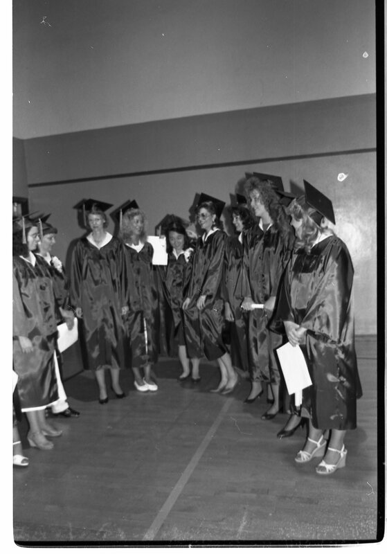 1989 Graduates 20