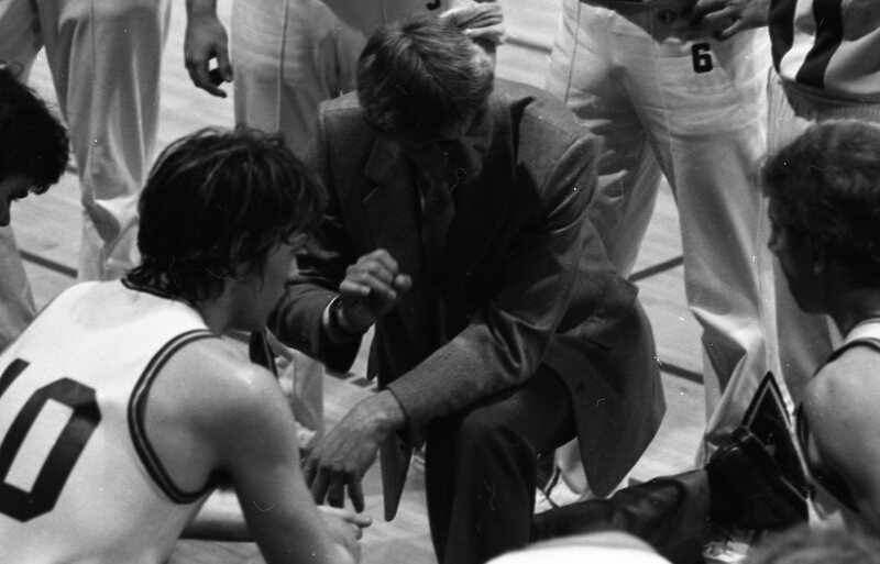 1983 Men's Basketball, Coaching 02