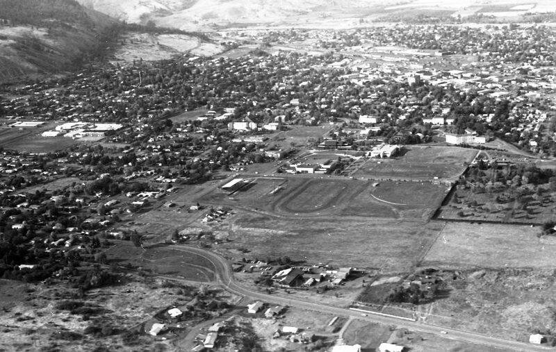 1984 Aerial Shot of EOSC Campus 12