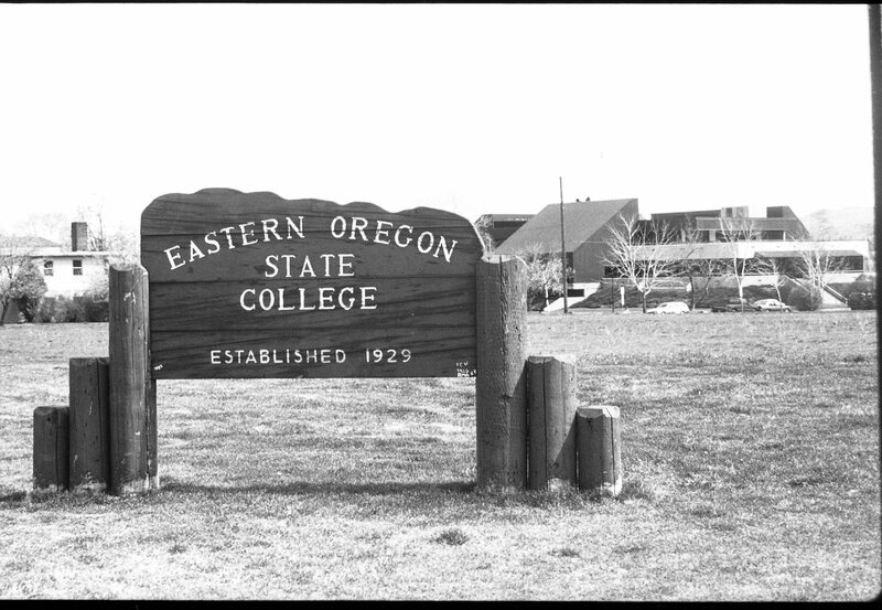 1988 EOSC Campus Sign 05
