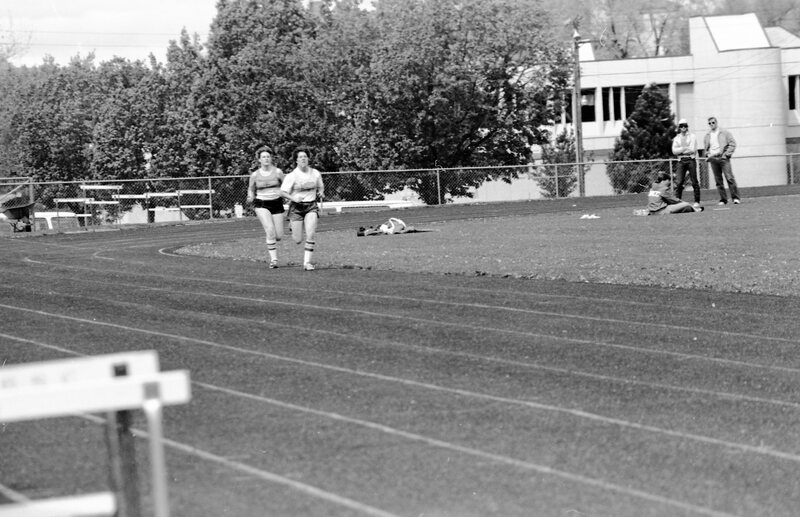 1986 Track Meet, Running 06