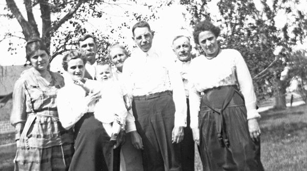 Reuter Group-RR, Family 1