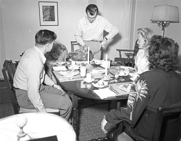 Reunion 1946, Thanksgiving 2