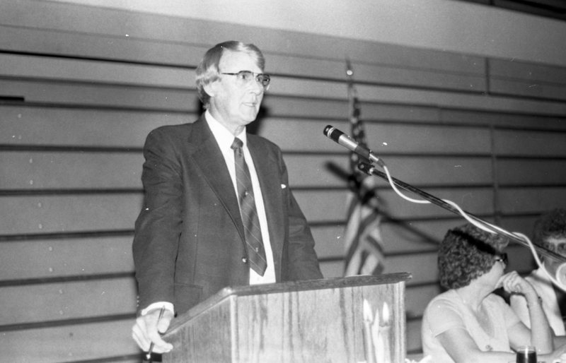 1982 Banquet Honors Briggs 29