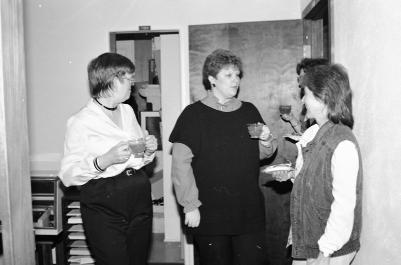 1986 Employees, December Party 03