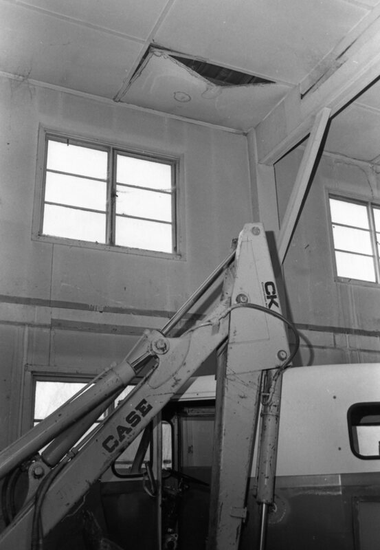 1977 Facilities, Plant Service Building 06