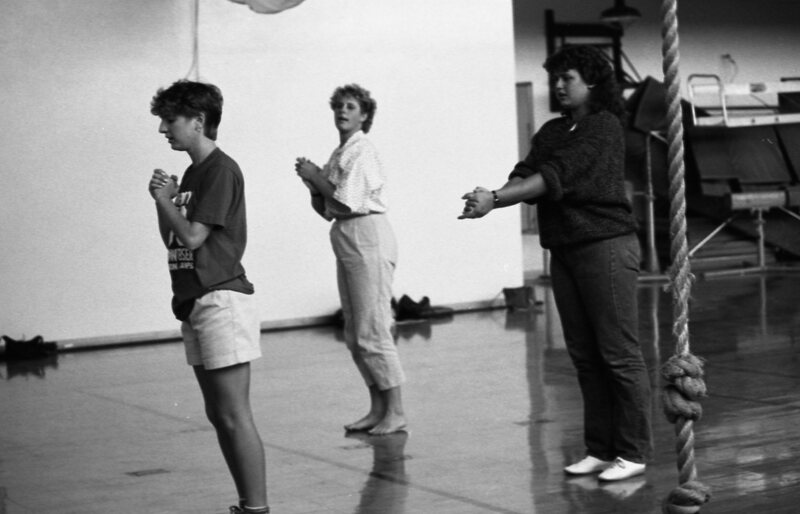 1985 Cheerleaders Practice 02
