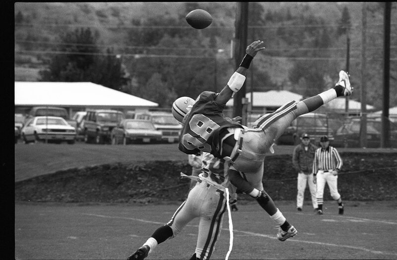 1991 Football Action, Western Oregon University at EOSC 30