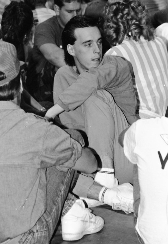1987 New Student Days, Indoors 17