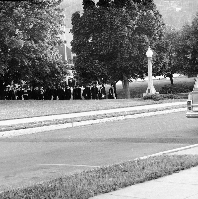 1975 Graduation, Faculty Walk 01