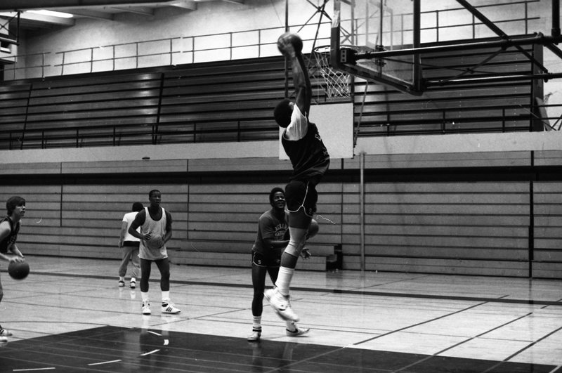 1981 Men's Basketball Practice 09