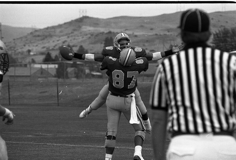 1991 Football Action, Western Washington University at EOSC 07