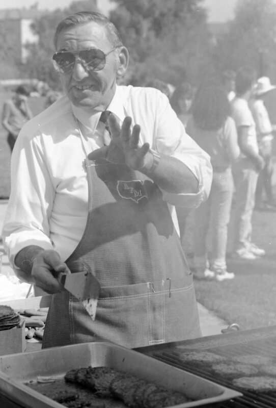 1987 New Student Days, BBQ 16