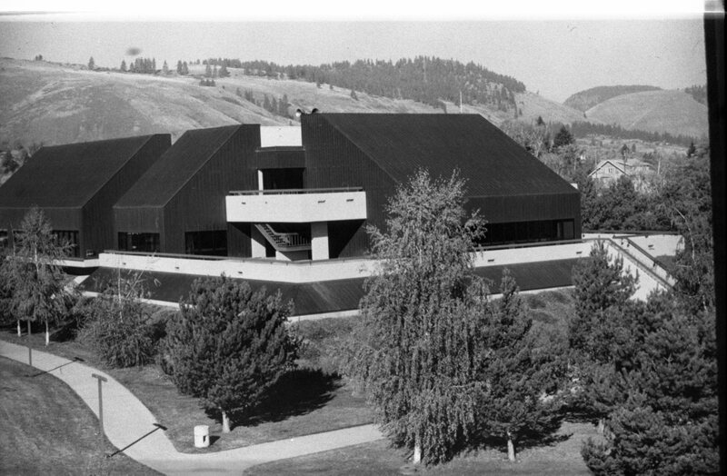 1988 Hoke Hall 07