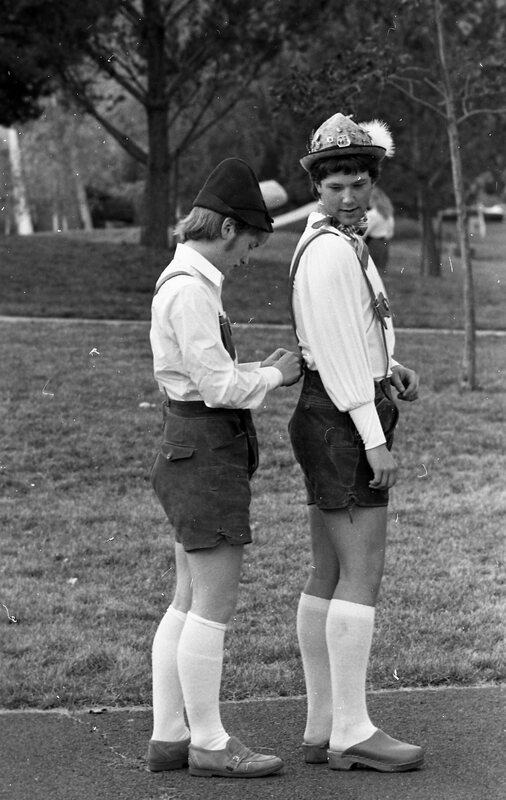 1983 Octoberfest, Folk Dancers 02