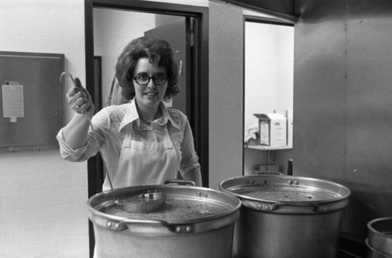 1977 Native American Root Feast, Preparation 18