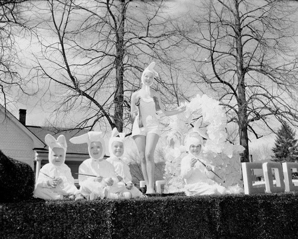1957 Parade, Spring Float 3-2