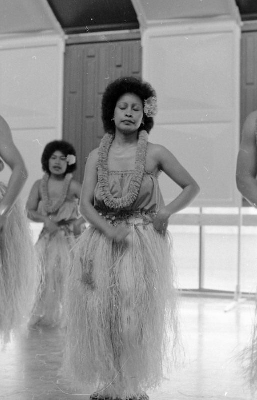 1983 Spring Festival & Ice Cream Social, Micronesian Performers 04