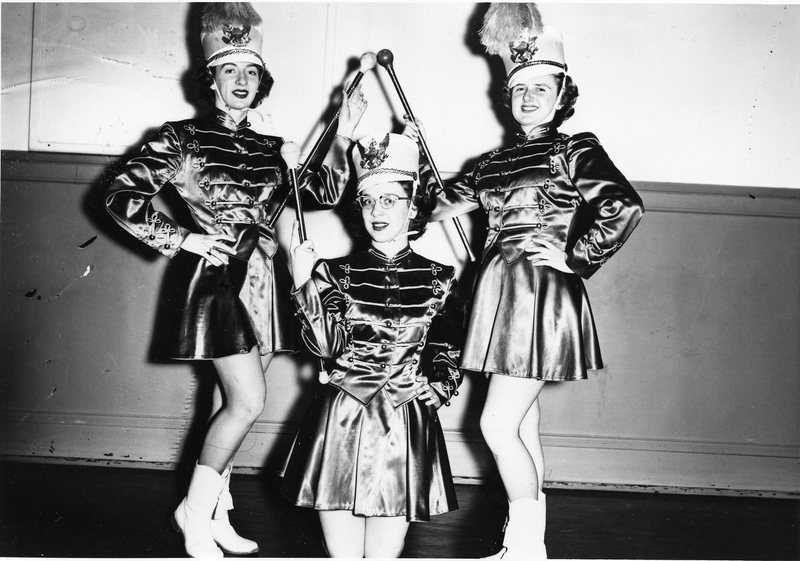 50's Marching Band, Majorettes