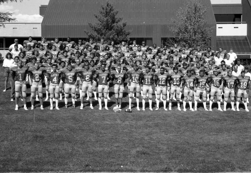1987 Football Team 02