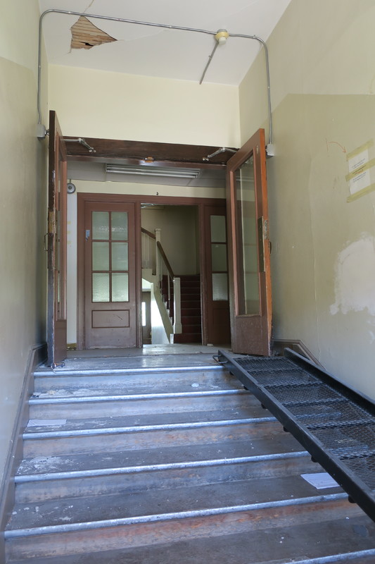 Dorian and Hunt Hall 171