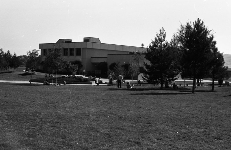 1980 Zabel Hall 02