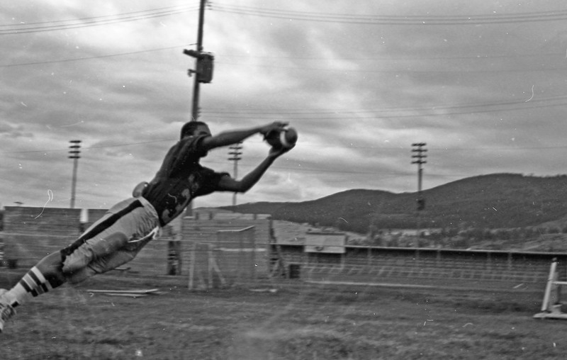 1980 Football Player, Portraits 02