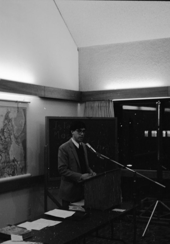 1983 Classroom, Islam 01