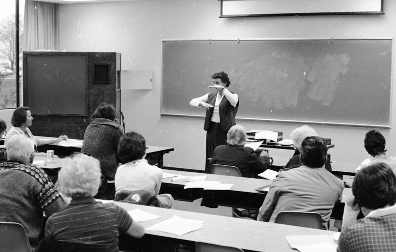 1983 Weekend College, Foreign Languages 05