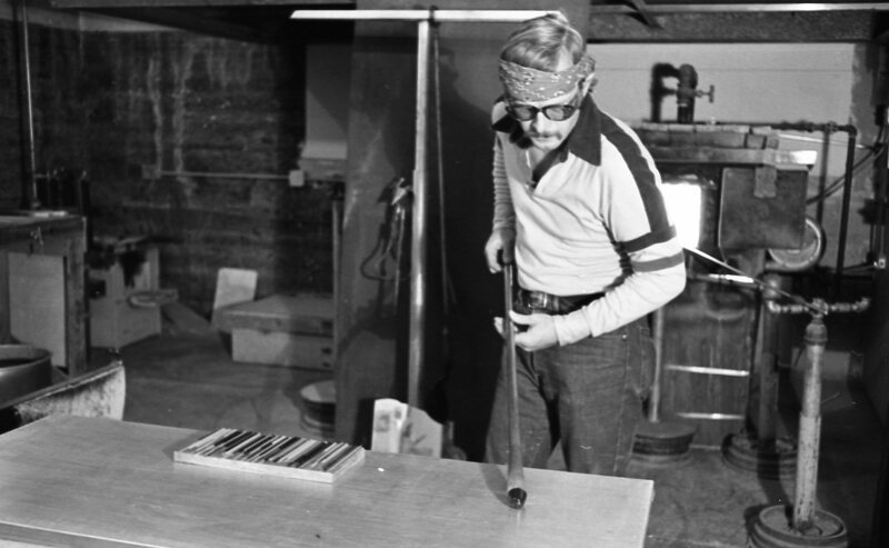 1978 Art, Glass Sculpting 32