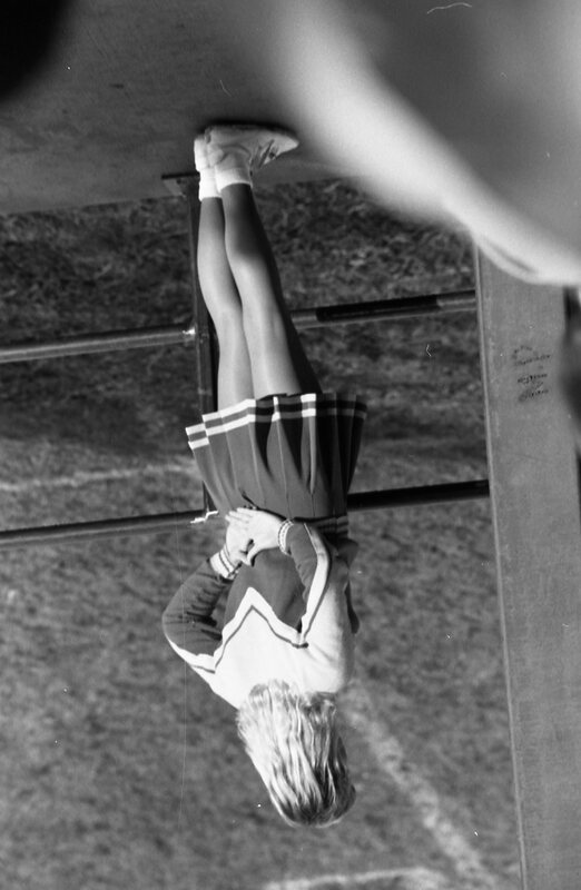 1985 Cheerleaders, Football Game 06